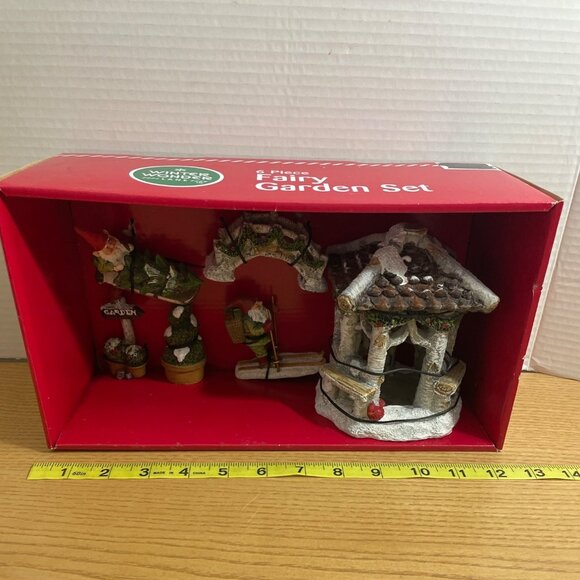 Winter Wonder Lane 6 Pc Fairy Garden Set Christmas Birch Tree House Elves Skiing - Picture 10 of 11